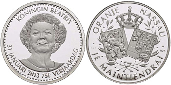 НИДЕРЛАНДЫ МЕДАЛЬ 2013 75 ЛЕТ КОРОЛЕВЕ БЕАТРИКС, 31 ЯНВАРЯ 2013, ПРОБА 925, ДИАМЕТР 30 ММ., ВЕС 7,8 ГР. серебро PROOF 1074-8-33